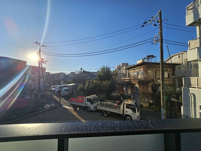 物件内観写真17　(室内からの展望)