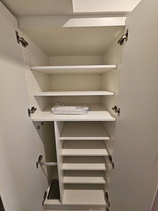 物件内観写真18　(靴箱)