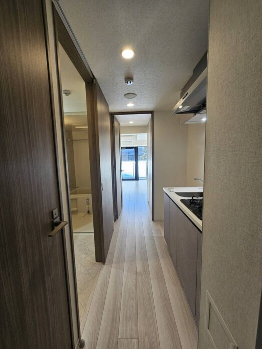 物件内観写真20　(廊下)