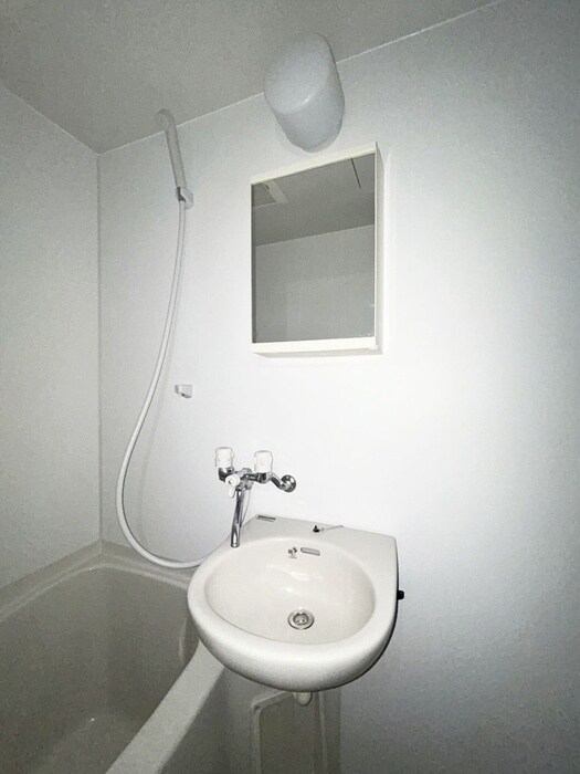 物件内観写真11　(洗面)