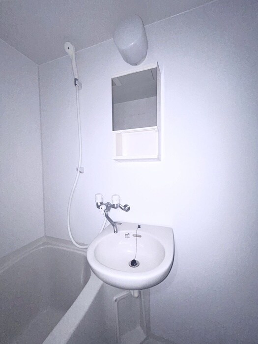 物件内観写真11　(洗面)