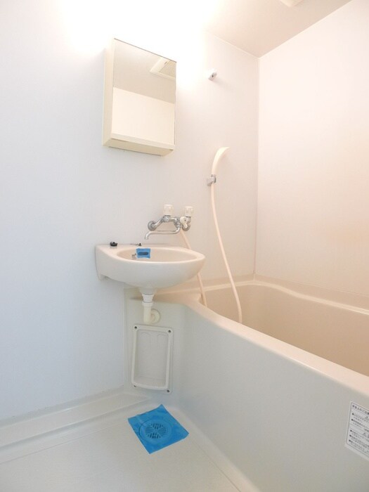 物件内観写真12　(バス／シャワールーム等)