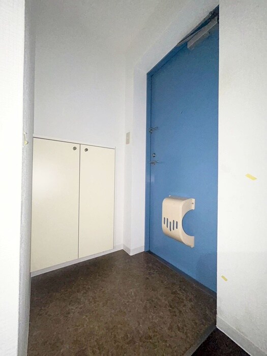 物件内観写真18　(玄関)