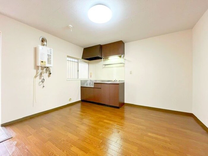 物件内観写真8　(内観写真)