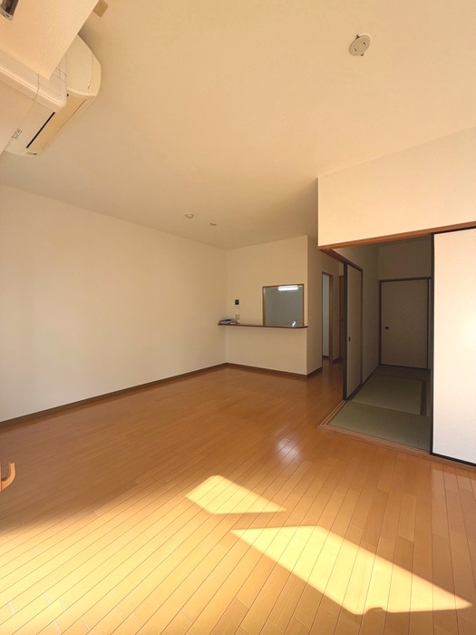 物件内観写真19　(居室)