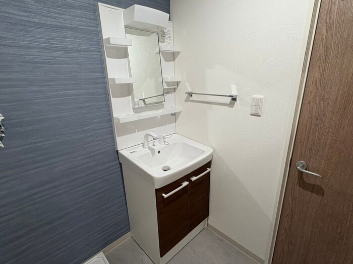 物件内観写真10　(洗面)