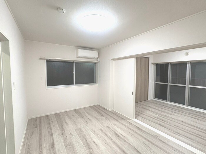 物件内観写真20　(居室)