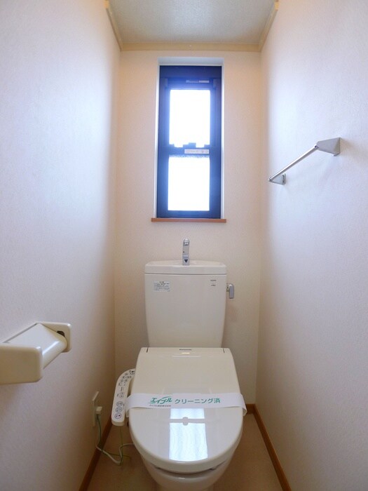 物件内観写真16　(トイレ)