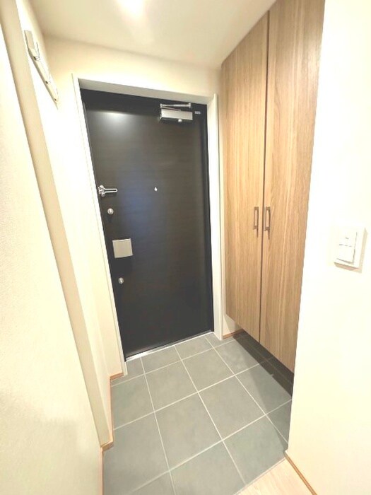 物件内観写真17　(玄関)