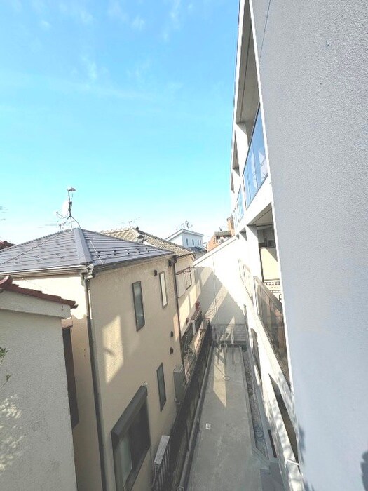 物件内観写真21　(室内からの展望)