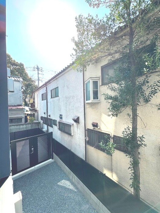 物件内観写真22　(室内からの展望)