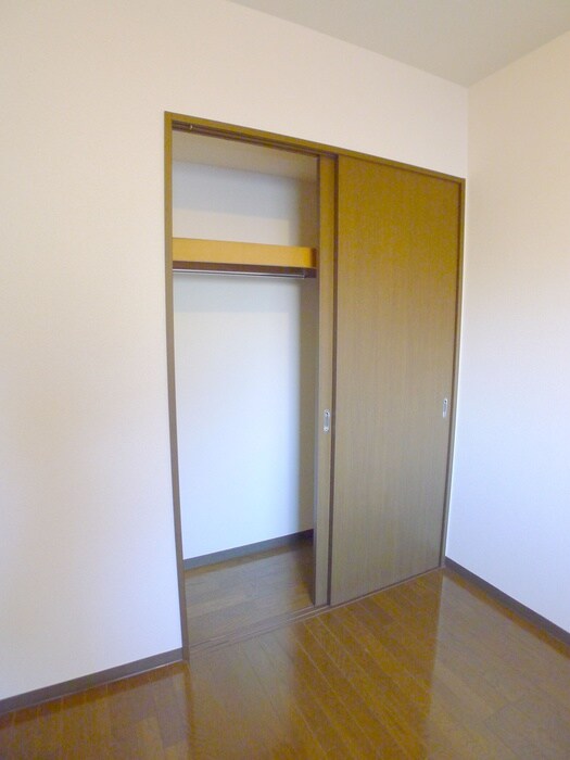 物件内観写真13　(収納)