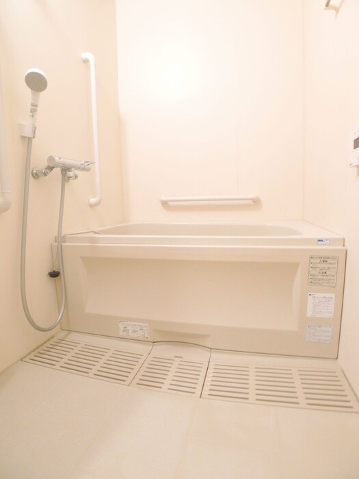 物件内観写真13　(バス／シャワールーム等)