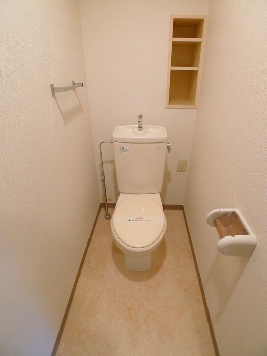 物件内観写真17　(トイレ)