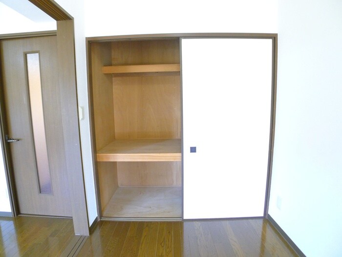 物件内観写真19　(収納)
