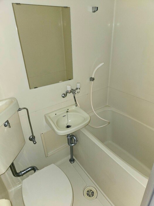 物件内観写真13　(バス／シャワールーム等)