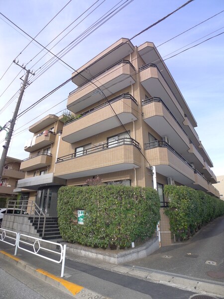 ファミール中町Ａ棟外観写真