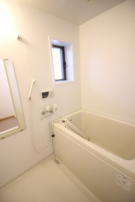 物件内観写真10　(バス／シャワールーム等)