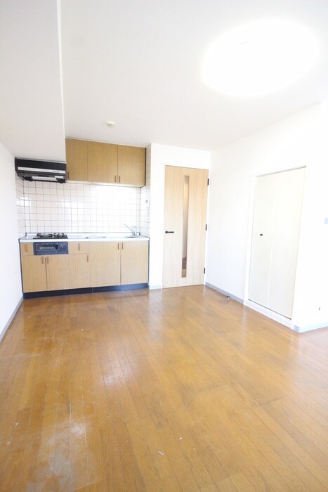 物件内観写真9　(居室)