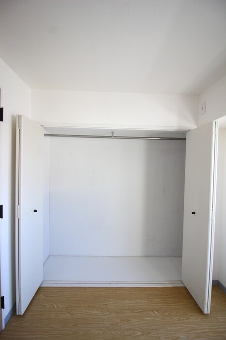 物件内観写真18　(収納)