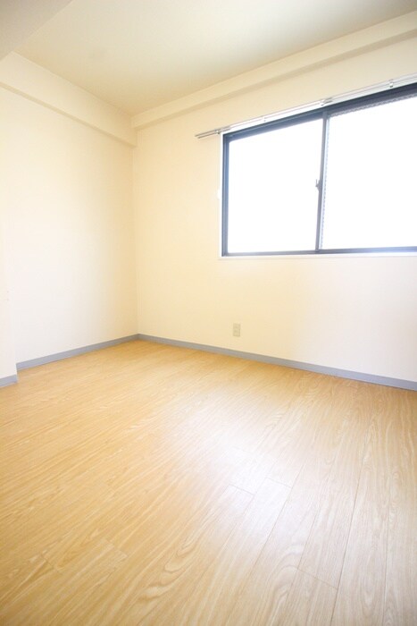 物件内観写真22　(居室)