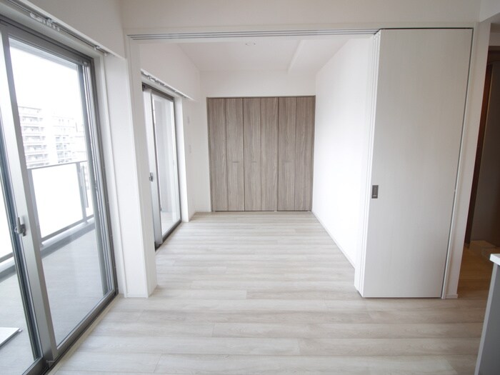 物件内観写真8　(居室)