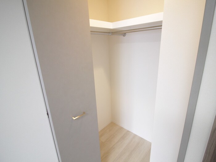 物件内観写真14　(収納)