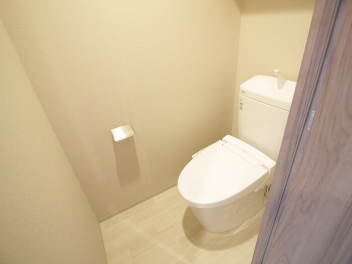 物件内観写真18　(トイレ)