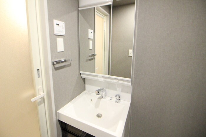 物件内観写真14　(洗面)