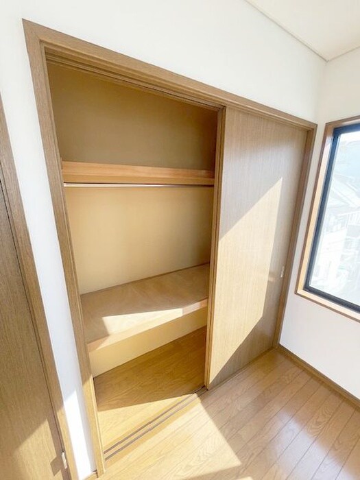 物件内観写真10　(収納)