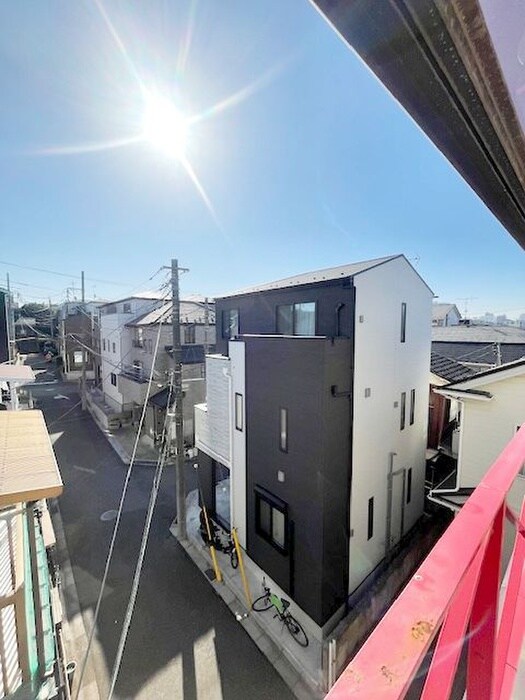 物件内観写真20　(室内からの展望)