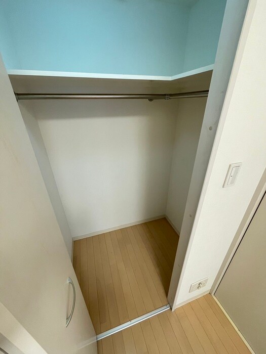 物件内観写真10　(収納)