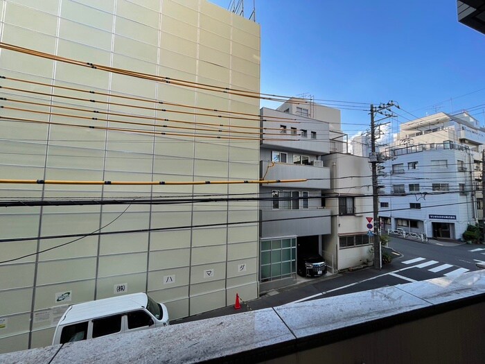 物件内観写真16　(室内からの展望)