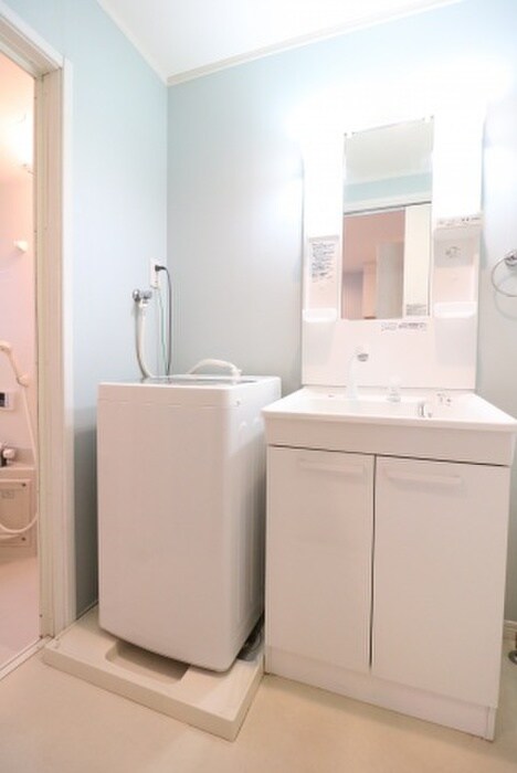 物件内観写真17　(洗濯機置場)