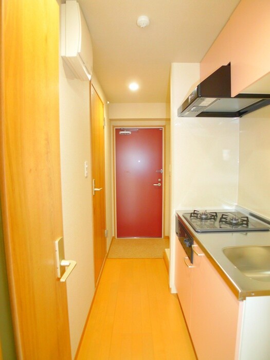 物件内観写真18　(廊下)