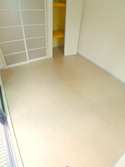 物件内観写真13　(居室)