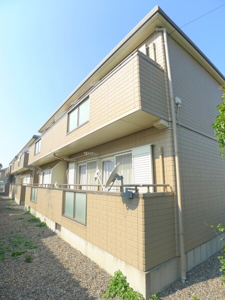 スタ－３外観写真