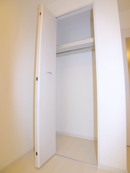 物件内観写真11　(収納)