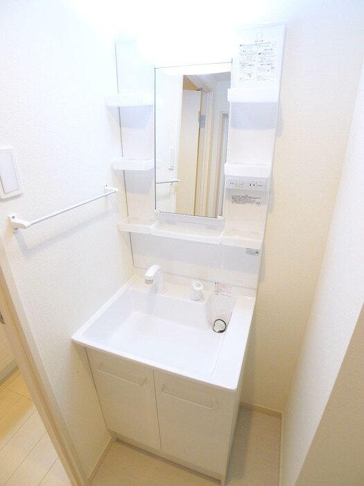 物件内観写真14　(洗面)