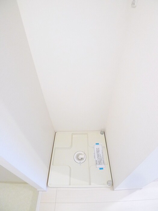 物件内観写真17　(洗濯機置場)