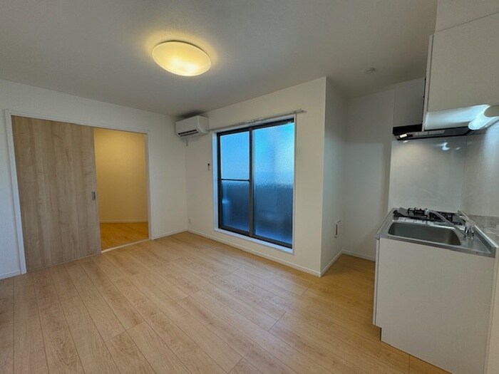 物件内観写真5　(居室)