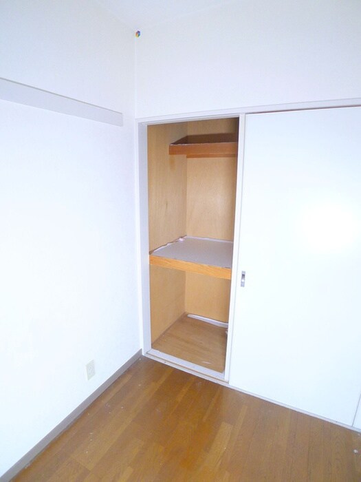 物件内観写真17　(収納)