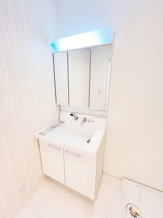 物件内観写真9　(洗面)