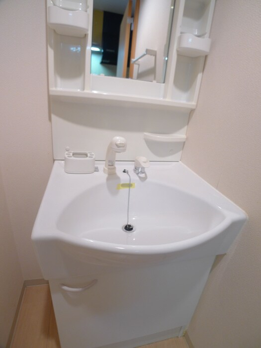 物件内観写真6　(洗面)