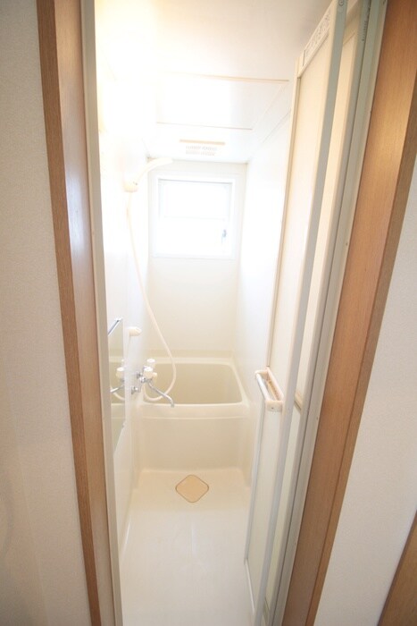 物件内観写真12　(バス／シャワールーム等)