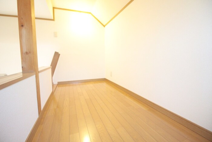 物件内観写真16　(ロフト)