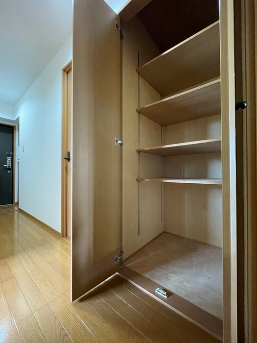 物件内観写真18　(内観写真)