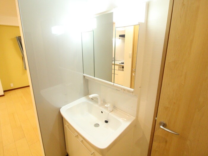 物件内観写真13　(洗面)