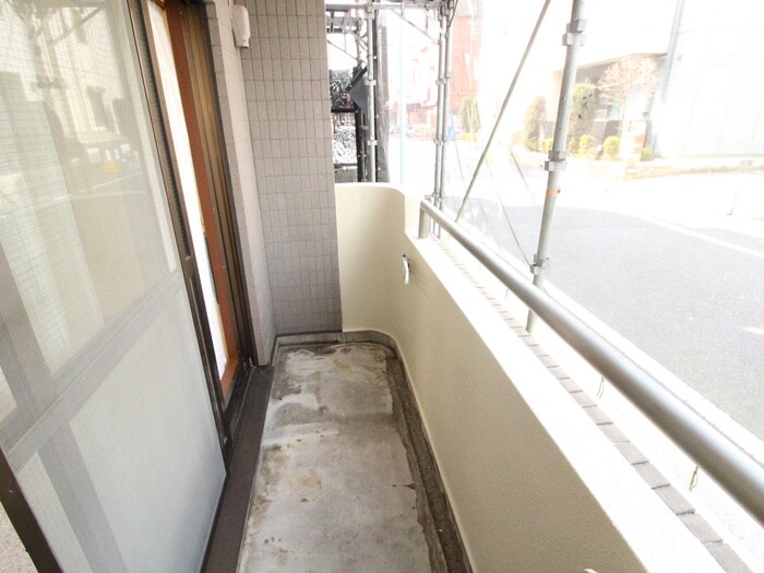 物件内観写真21　(室内からの展望)