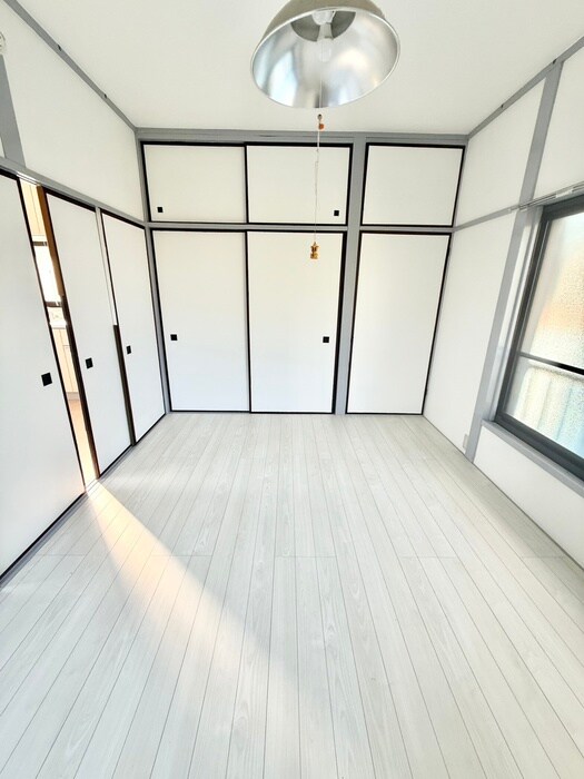 物件内観写真8　(居室)